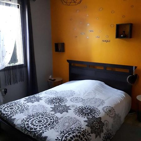 Chez les catherine Saintes Extérieur photo
